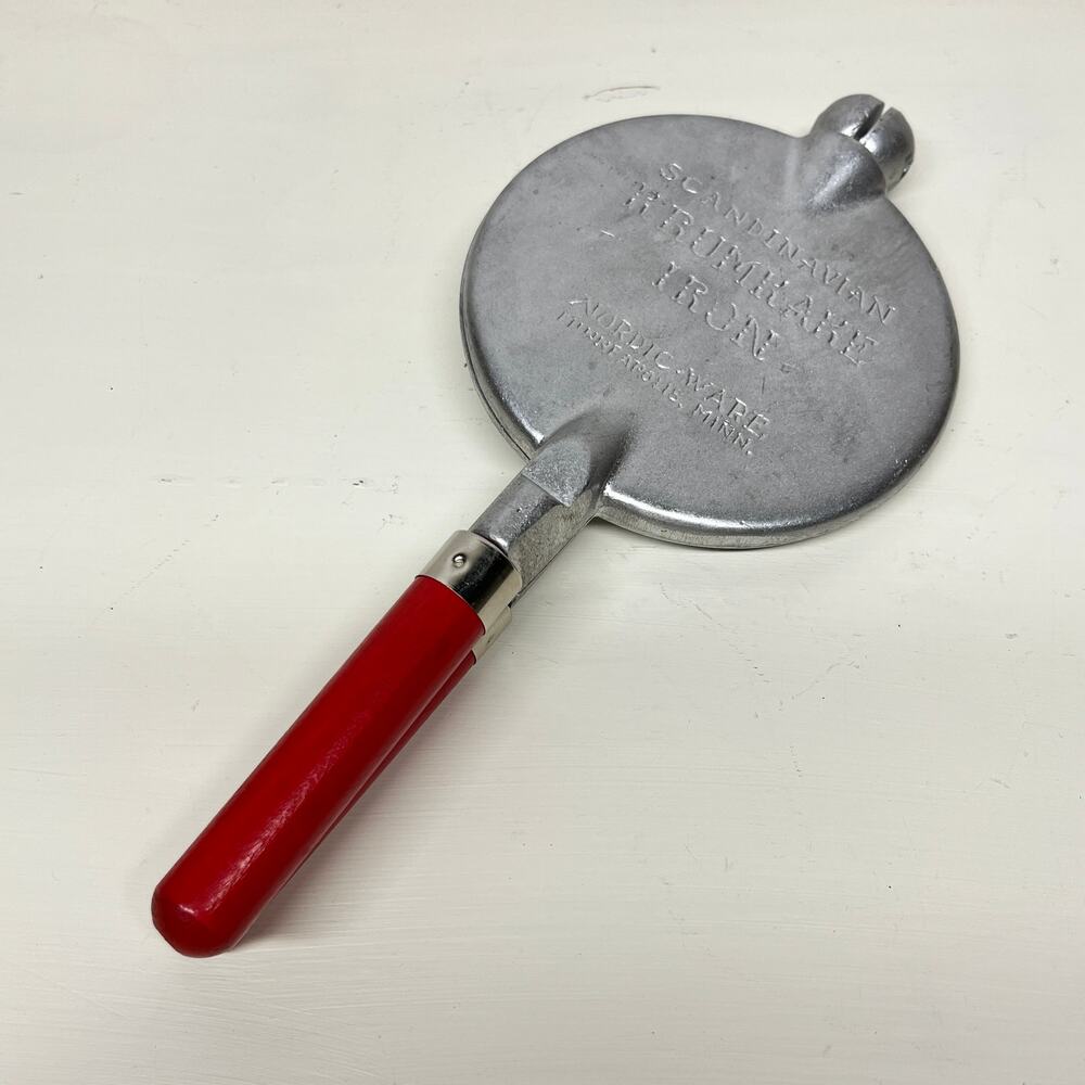 Nordic Ware Scandinavian Krumkake Iron Press